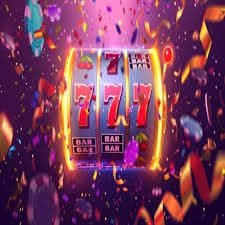 Filipino player browsing segi77 sports and casino categories on mobile